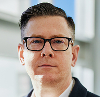 Ejecutivo de empresa de trading de criptomonedas, CEO Alexander Hughes, en un retrato