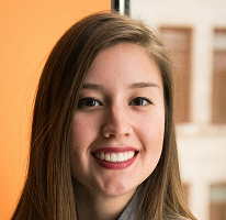 Victoria Lawson, CFO, en retrato como líder de una empresa de trading financiero